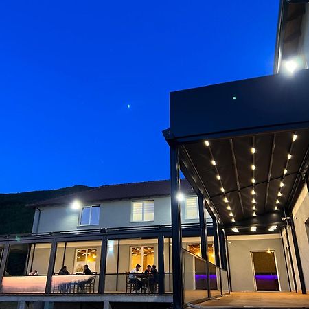 Bujtina Shehu Hotel Kukes Exterior photo